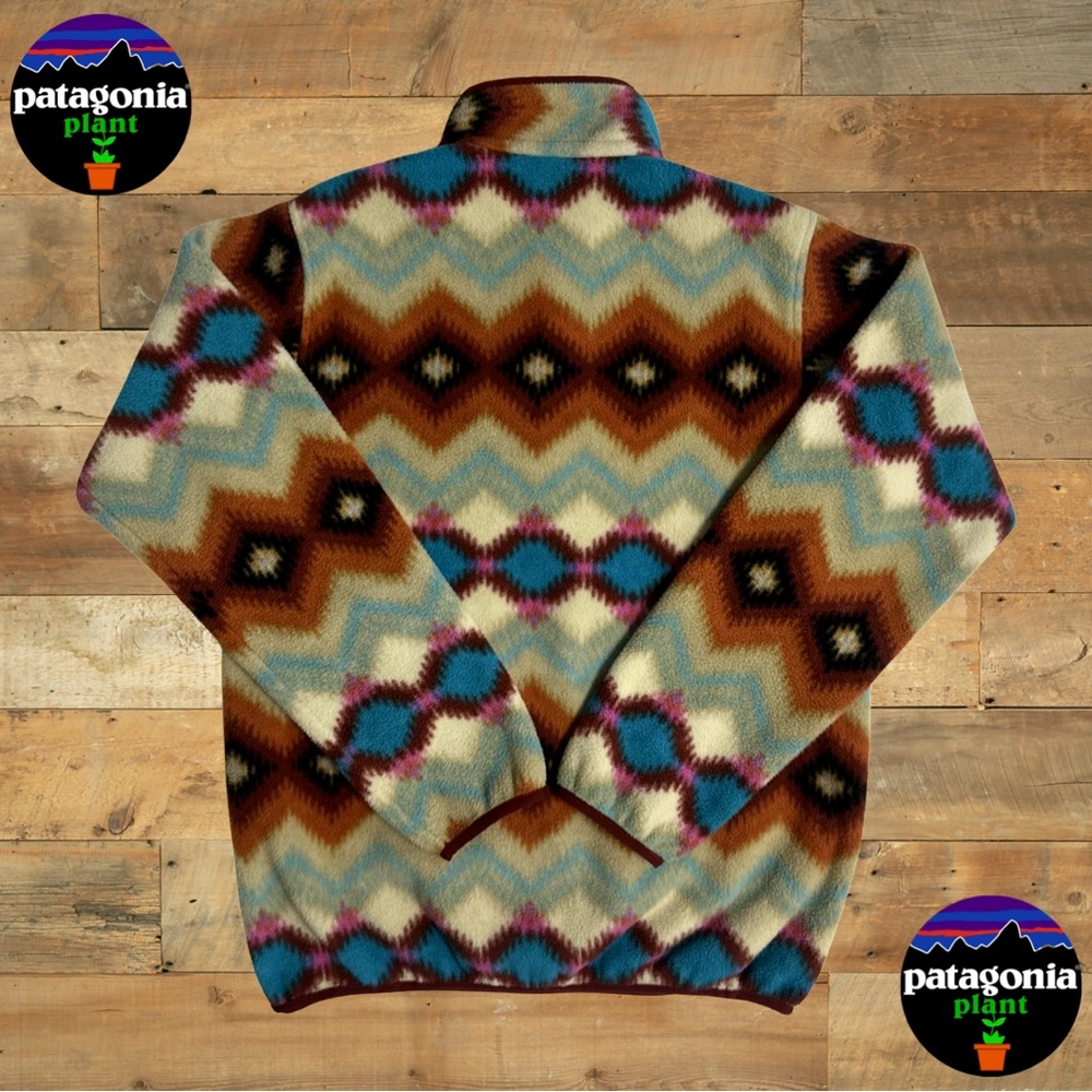 Patagonia Women’s Snap-T Synchilla Pullover Sweater - Picture 3 of 6